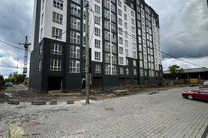 квартира за адресою Чорновола вул., 155