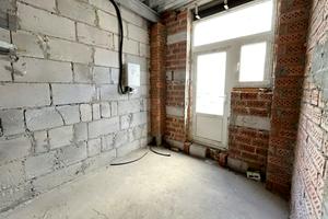 коммерческая по адресу Подільська ул., 93