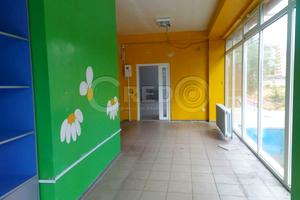 комерційна за адресою Космонавтів вул., 13