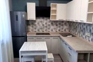 квартира по адресу Драгоманова ул., 8