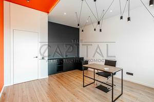 комерційна за адресою Кловський узвіз (Кловський), 7a
