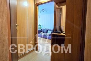 квартира за адресою 23 Серпня вул., 18