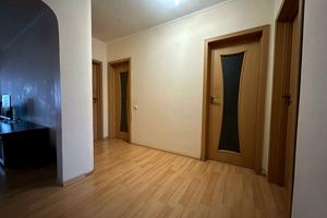 квартира за адресою Гетьмана Петра Дорошенка вул., 28в