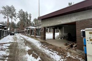 дом по адресу Центральна