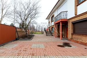 будинок за адресою набережна