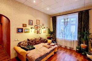 квартира за адресою Базарна вул., 49