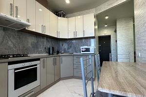 квартира за адресою Соборна вул., 105/3