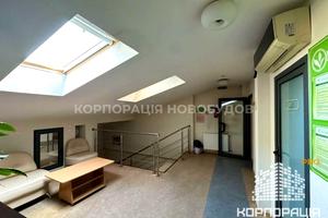 коммерческая по адресу Льва Толстого, 27