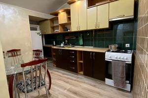 квартира за адресою Перемоги, 8/4