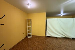 комерційна за адресою Волошкова вул., 30