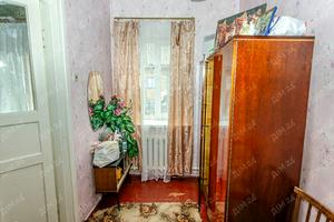 будинок за адресою Центральна, 1