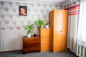 квартира за адресою автозаводська, 42