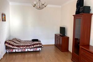 квартира за адресою Очаківська вул., 10