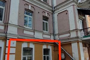 коммерческая по адресу Лютеранская ул., 12