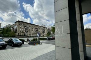 комерційна за адресою Берестейський просп. (Перемоги), 42а