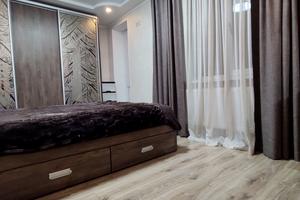 квартира за адресою Михайла Лушпи просп., 5