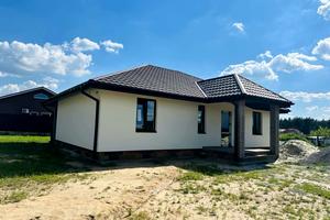 будинок за адресою с. Крушинка, Лісова, 7