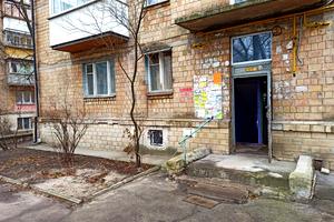 комерційна за адресою Київ, Ольжича вул., 14-А