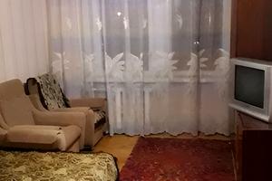 квартира за адресою Михайла Комарова вул. (Тархова), 7
