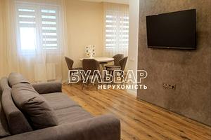 квартира за адресою Перемоги просп., 89