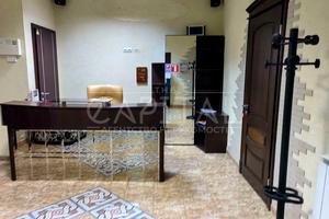комерційна за адресою Оболонська набережна вул., 15