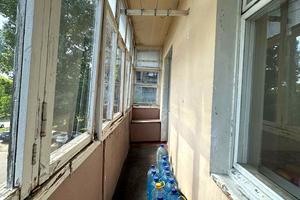 квартира по адресу Строителей ул., 12
