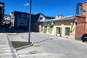 коммерческая по адресу Владимира Антоновича ул., 118