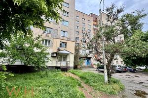 комерційна за адресою Київ, Світлицького вул., 24-А