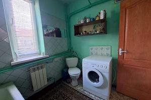 будинок за адресою Степана Бандери
