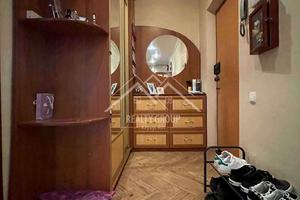 квартира за адресою Лісового вул., 42