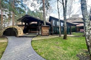будинок за адресою Лісова вул.