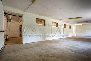 комерційна за адресою Шкільна, 33