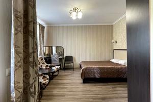 комерційна за адресою Гвардійців-Широнінців вул., 55