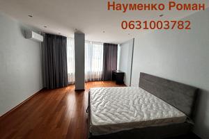 квартира за адресою Владислава Бувалкіна вул. (Бочарова Генерала), 44