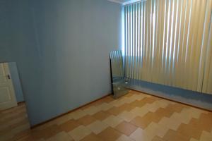 комерційна за адресою Бориса Гмирі вул., 16