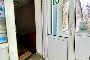 комерційна за адресою Гетьмана Полуботка вул., 101А