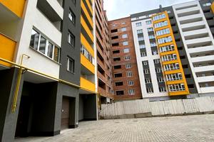 квартира по адресу Степана Бандери ул., 30-А