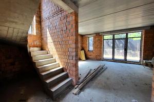 будинок за адресою вул. Новооскольска, 45