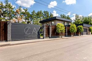 будинок за адресою Соснова