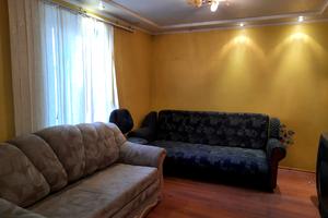 квартира за адресою Дніпровська вул., 109