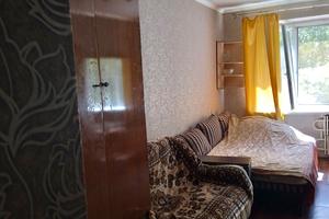 комната по адресу Гвардейцев-Широнинцев ул., 39 а
