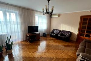 квартира за адресою Заболотного вул., 11