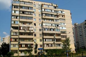 комерційна за адресою Вишняківська вул., 12