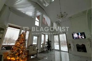 будинок за адресою с. Гатне, Барвінкова вул.