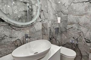 квартира за адресою Домбровського вул., 3в