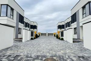 дом по адресу Ровно, Голубєва