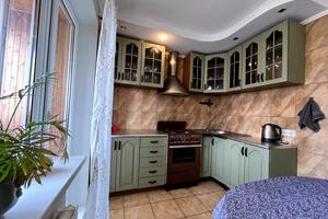 квартира за адресою Драгоманова вул., 3-Б