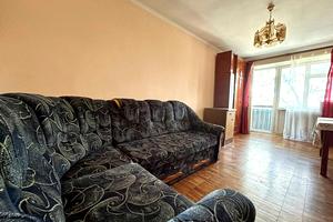квартира по адресу Максимовича ул., 3