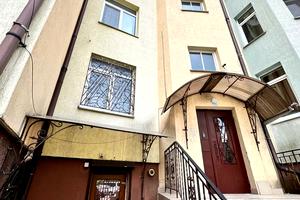 коммерческая по адресу Подсолнуховая ул., 20а