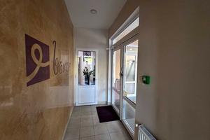 комерційна за адресою Олени Теліги вул., 5-Б